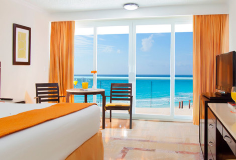 Krystal Cancun_2