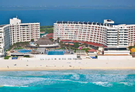 hotel-crown-paradise_1